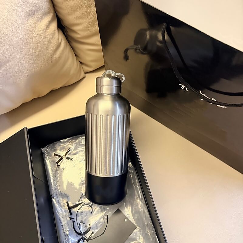 black-blum-bottle (7)
